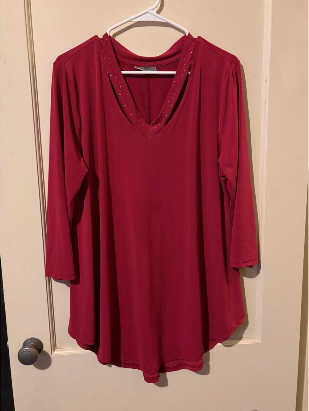 JM Collection Women's Long Sleeve Red V-Neck Tunic with Stud Detail Size L